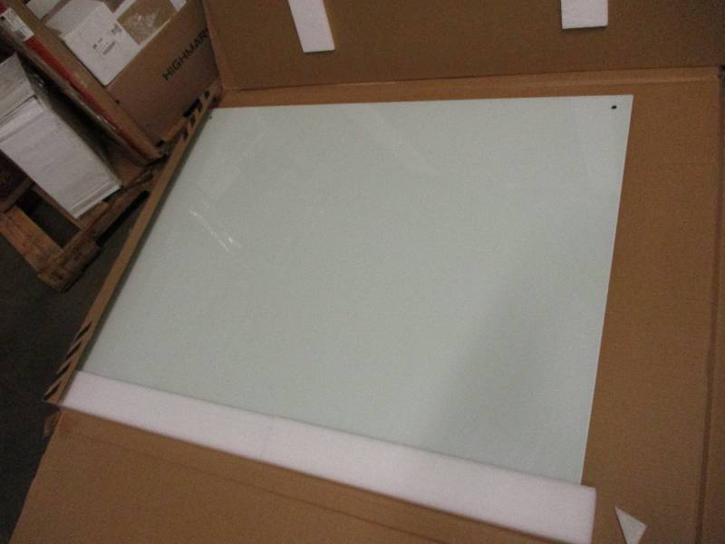 lot 92 image: Quarlet 3 x 4 Magnetic Dry Erase ...