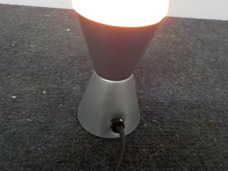 lot 140 image: Small Lava Lamp lights up...