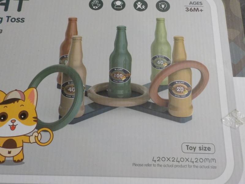lot 151 image: Beer Bottle Ring Toss...