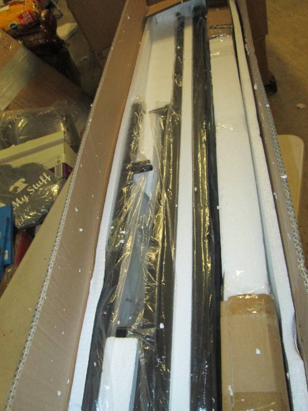 lot 137 image: coffee table ...