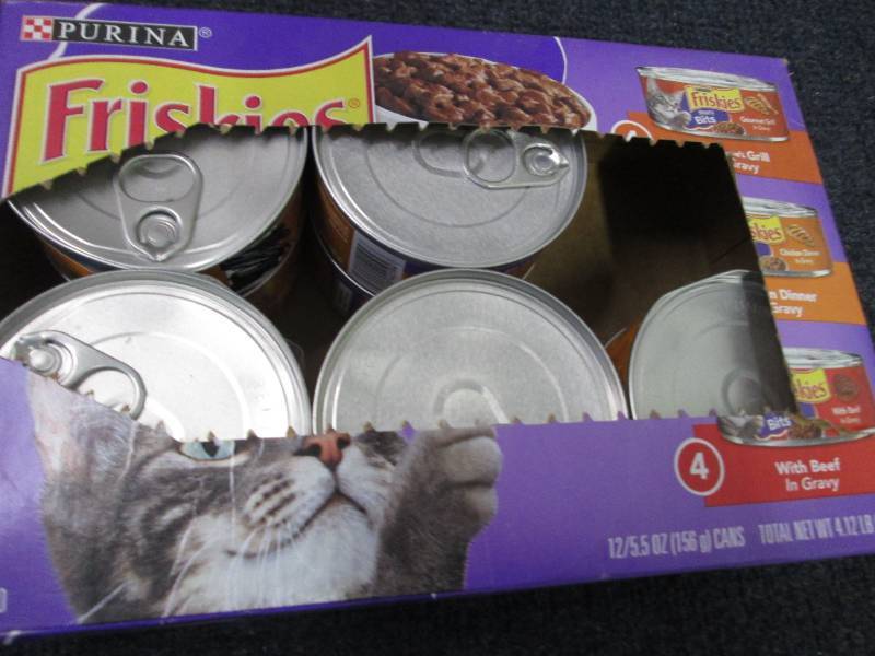 lot 10 image: Friskies Meaty Bits 10- 5.5 oz Cans...