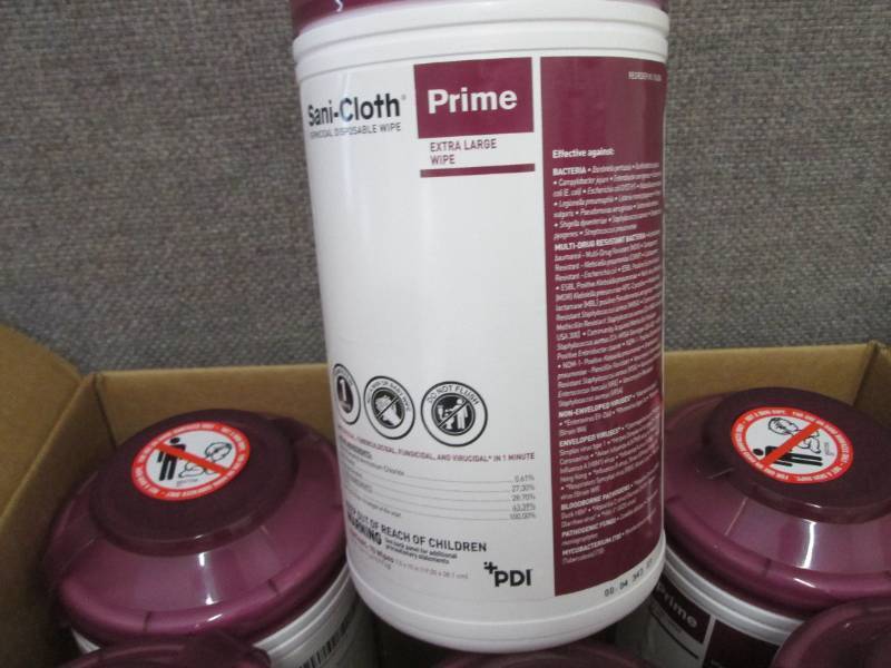 lot 286 image: Case of 6 -70ct Canisters Sani-Clot...