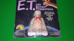 lot 38 image: New ET. Figurine