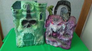 lot 66 image: He-Man Masters Of The Universe - Both Castles