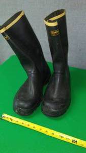 lot 73 image: La Crosse Rubber Boots Size 12 Like New