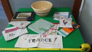 lot 167 image: Linens  Placemats. Purchased in Europe