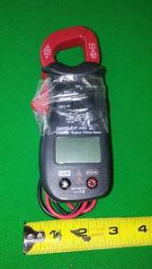 lot 221 image: Digital Clamp meter