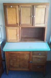 lot 12 image: Hoosier Style Kitchen Cabinet. 3 Piece
