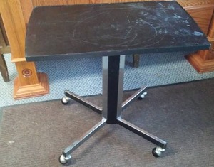 lot 317 image: Commercial rolling Table