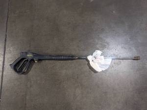 lot 101 image: Pressure washer wand.