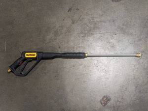 lot 103 image: Pressure washer wand.