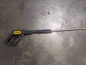 lot 104 image: Pressure washer wand.