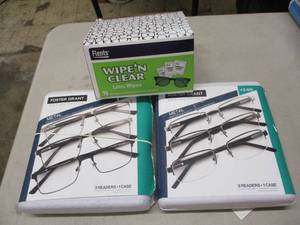 Foster Grant Reading Glasses see a...