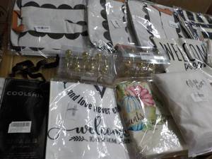Storage (fabric) Shower Curtains an...