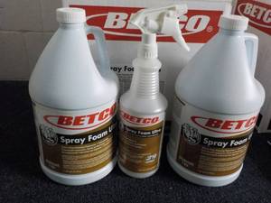 2 Gallon Jugs Betco Spray Foam Ultr...