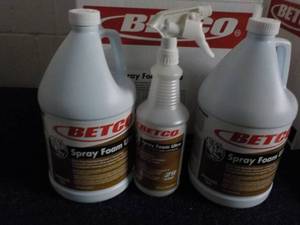 2 Gallon Jugs Betco Spray Foam Ultr...