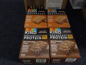 32 KIND Protein Bars best date 08...