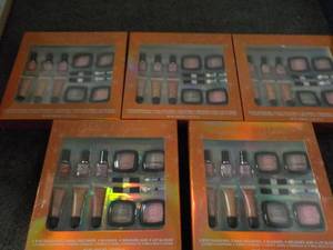 5 Glitz and Glamour Gift Sets...