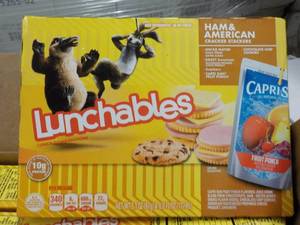 Case of 8 Frozen Boxes Lunchables...