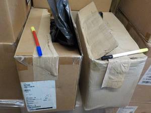 2 Cases 700 each Pens with Yellow H...