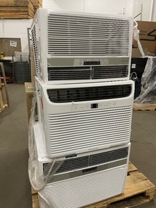 lot 58 image: Lot of assorted Air conditioners varios models and conditions customer return see pictures