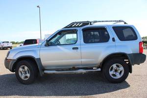 lot 12 image: 2002 Nissan Xterra SE - 4X4