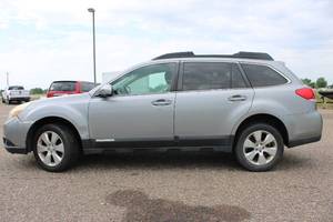 lot 22A image: 2010 Subaru Outback Premium - AWD