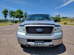 lot 14C image: 2005 Ford F150 - 4X4 - 2 OWNERS - 77,062 miles