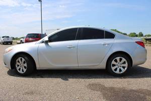 lot 11B image: 2012 Buick Regal