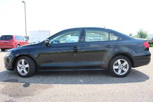 lot 5B image: 2012 Volkswagen Jetta TDI - 2 OWNERS - DIESEL