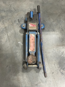 Hydraulic Floor Jack