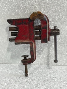 Small Bench Vise
