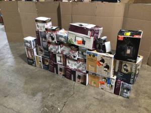 Lot of Mixed Assorted Lighting Customer Returns See Pictures