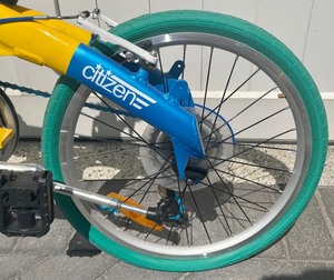 lot 25 image: Youth Citizen Foldable Bicycle