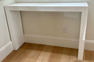 lot 47 image: Basic and Simple White Console Table