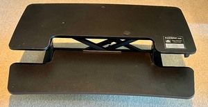 lot 49 image: Flexispot Adjustable Monitor Stand