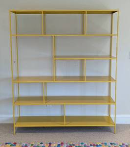 lot 34 image: Room and Board Yellow Foshay Bookshelf