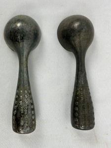 lot 73 image: Vintage Metal Scoop Rite Ice Cream Scoops wRaised Dots