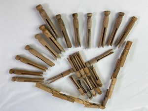 lot 38 image: 31 Vintage Wooden Clothespins