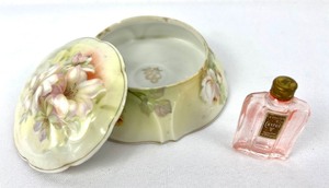 lot 43 image: Delicate Antique RS Germany Porcelain Lidded Vessel and Small Pink Antique Chypre Perfume Bottle