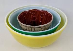 lot 102 image: Two Pyrex Mixing Bowls and Handmade Decor Bowl Planter