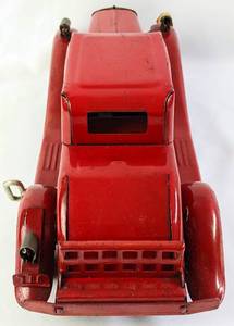 lot 34 image: 1930s Girard Marx Siren Fire Chief Wind-Up Car - Pressed Steel Electric Lights Coupe
