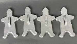 lot 57 image: Collection of Vintage Holiday Cookie Cutters- Stars, Santas, Trees & More