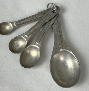 lot 68 image: Retro Kitchen Selection of Stainless Tools including Crush-a-Cube