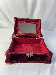 lot 202 image: Victorian Velveteen Jewelry Box with Mirror