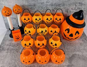 lot 256 image: Vintage Halloween Blow Mold Jack O Lantern Decor