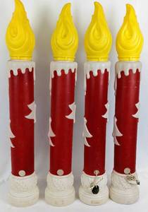 lot 208 image: Four 1973 39-Inch Blow-Mold Candles by Empire Industries - Green Noel
