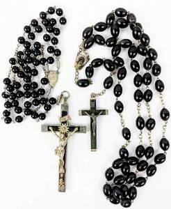 lot 310 image: Mix of 11 Long Rosaries - Wood, Plastic on Silver Tone