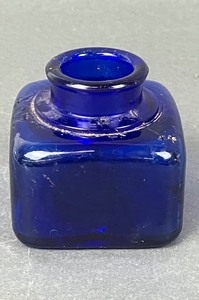 lot 331 image: Antique Glass Ink Bottles in Green, Amber & Cobalt Blue - Sanford, Carters