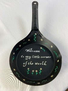 lot 376 image: Vintage Camping Skillets - Set of National Cold Handles and More